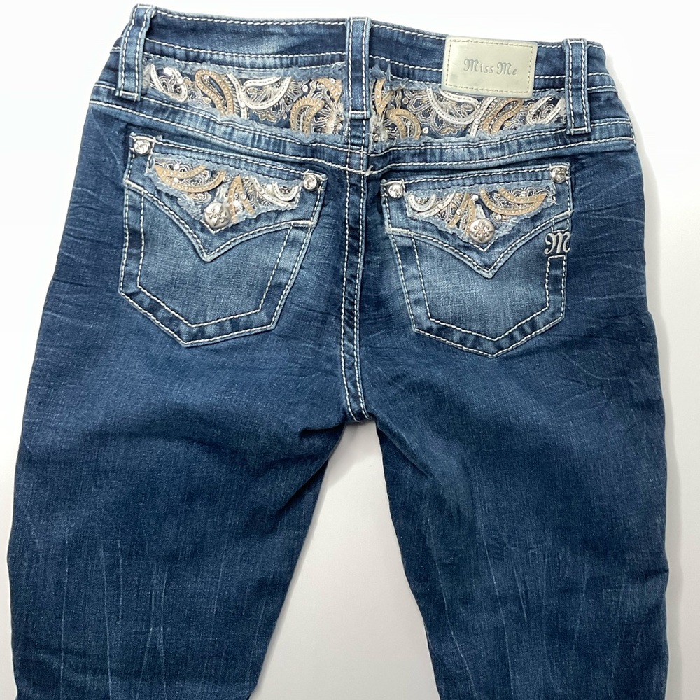 Miss Me 27 Mid-rise Skinny Jeans Embroidery Sequin Crystals Pockets 32” Inseam